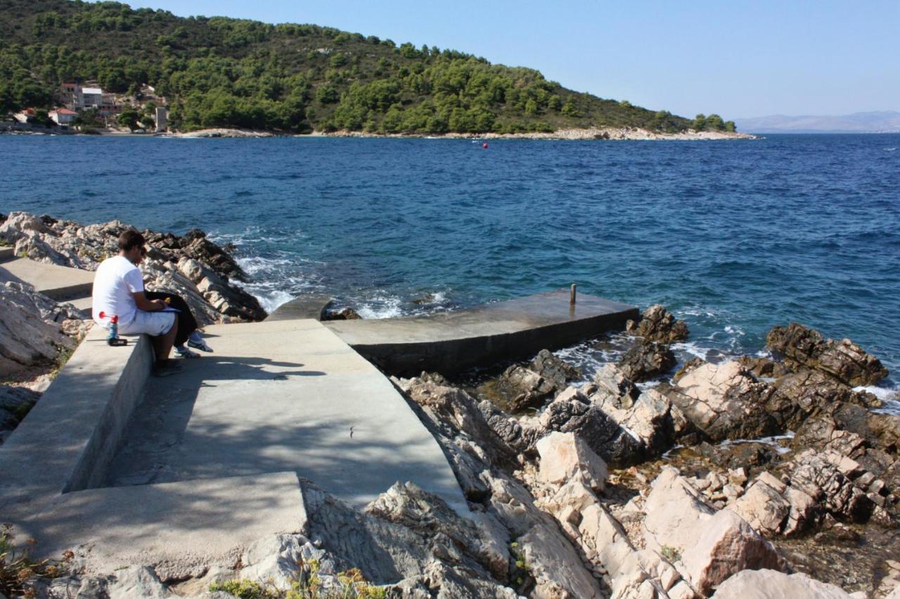 Apartments By The Sea Stomorska, Solta - 5190 외부 사진