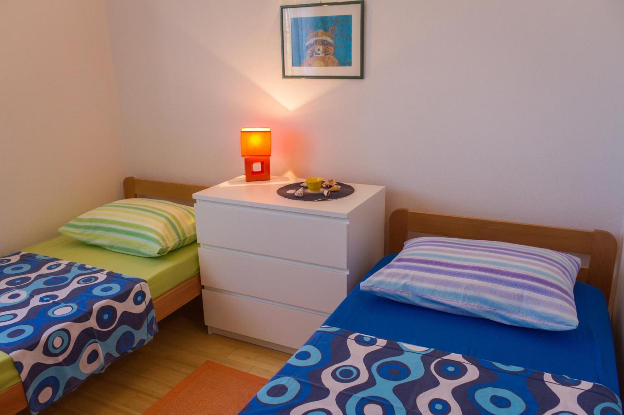 Apartments By The Sea Stomorska, Solta - 5190 외부 사진
